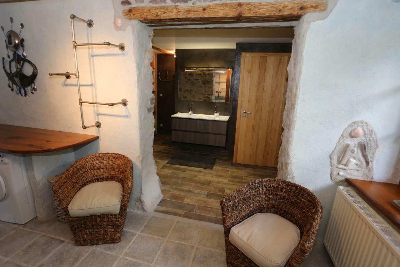Gite Le Vieux Ruisseau Sauna Et Massages ラプートロワ エクステリア 写真