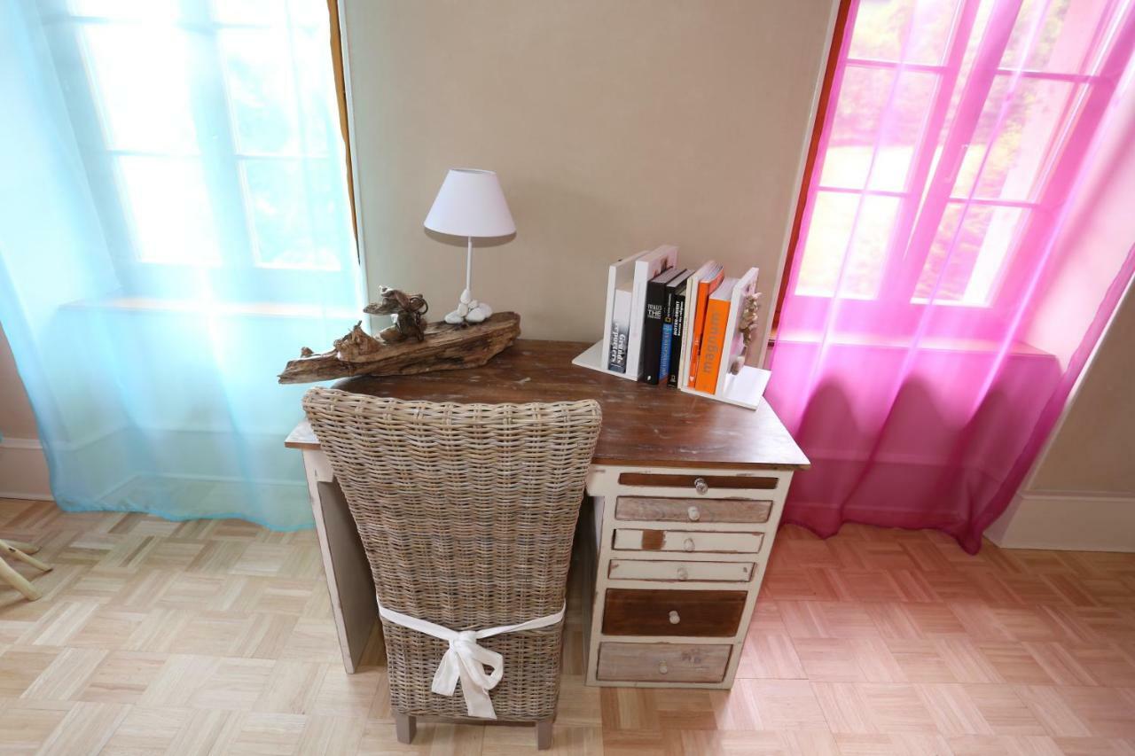 Gite Le Vieux Ruisseau Sauna Et Massages ラプートロワ エクステリア 写真