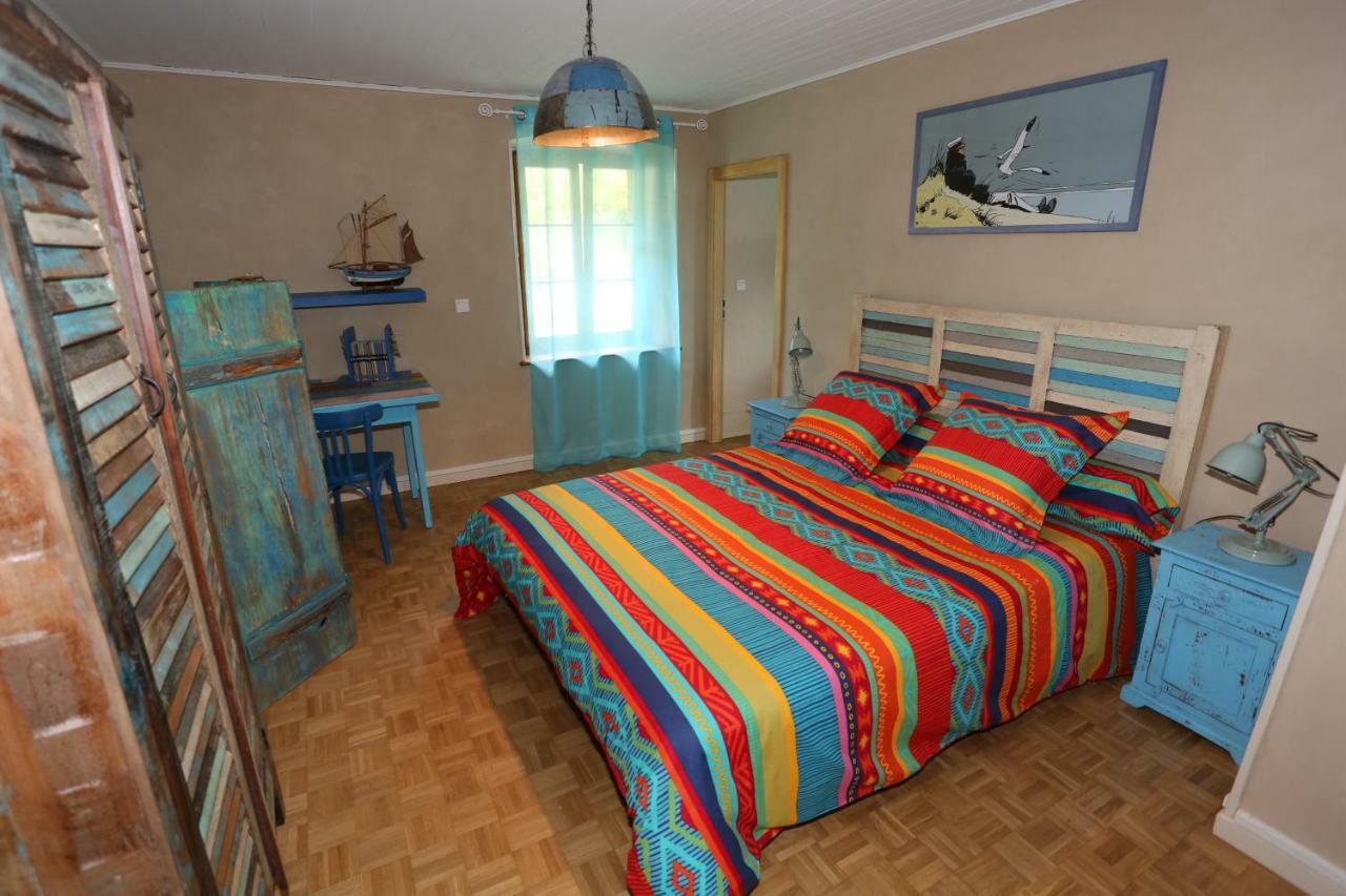 Gite Le Vieux Ruisseau Sauna Et Massages ラプートロワ エクステリア 写真