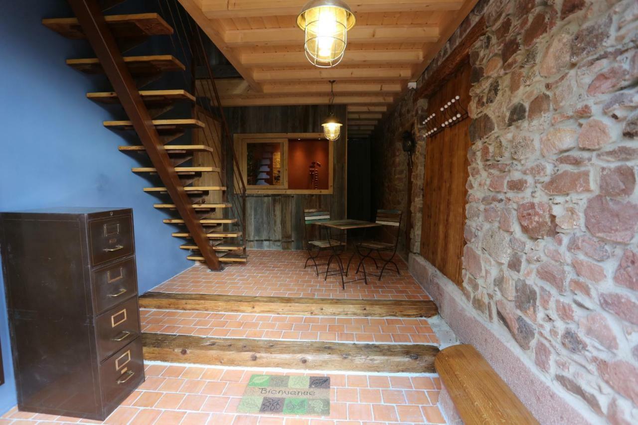 Gite Le Vieux Ruisseau Sauna Et Massages ラプートロワ エクステリア 写真